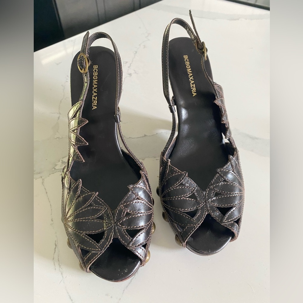 BCBGMaxAzria Brown leather wedge Heels with Stitch Detail 7.5 - Picture 3 of 8